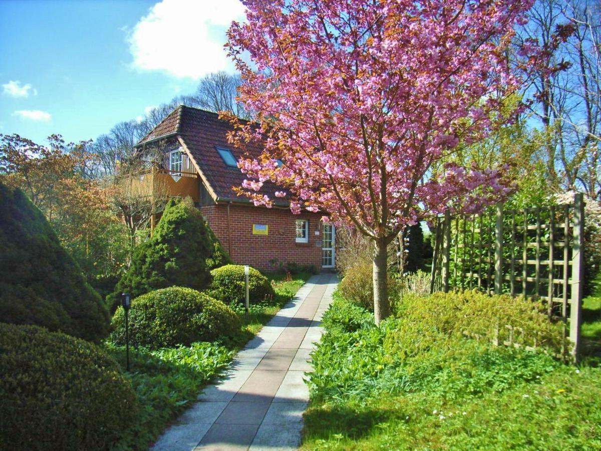Ostsee Hotel-Pension An Der Lindenallee Bad Doberan Exterior photo